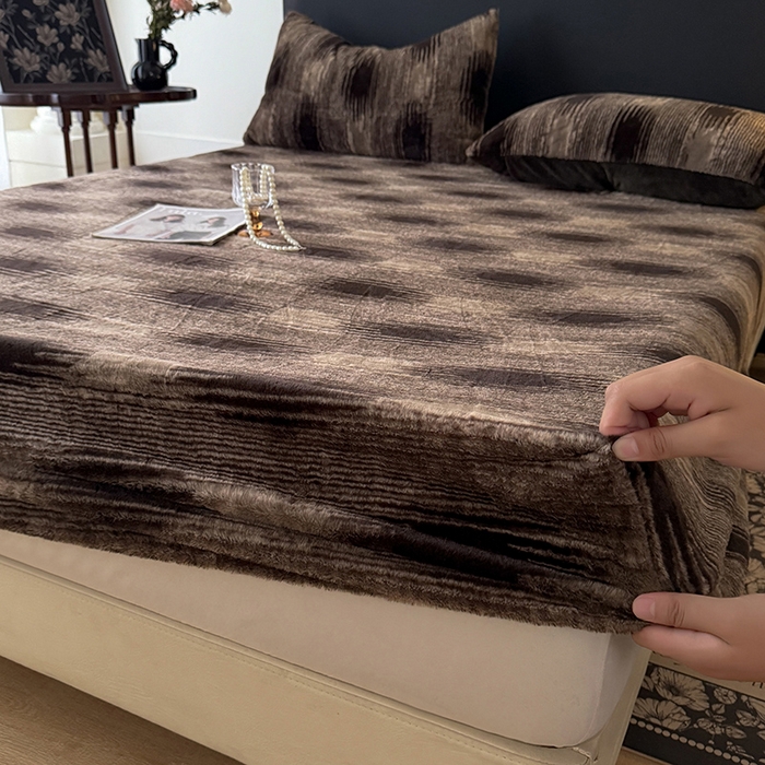 91家纺网 家纺一手货源 找家纺 绒世界 2025秋冬加厚兔绒床笠 兔绒床笠-轮回