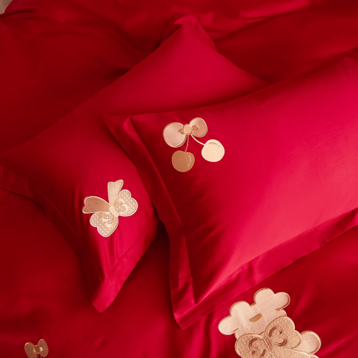 91家纺网 家纺一手货源 找家纺 东方合美（原：皇家传奇） 2025新款婚庆小红书化纤系列二 可爱