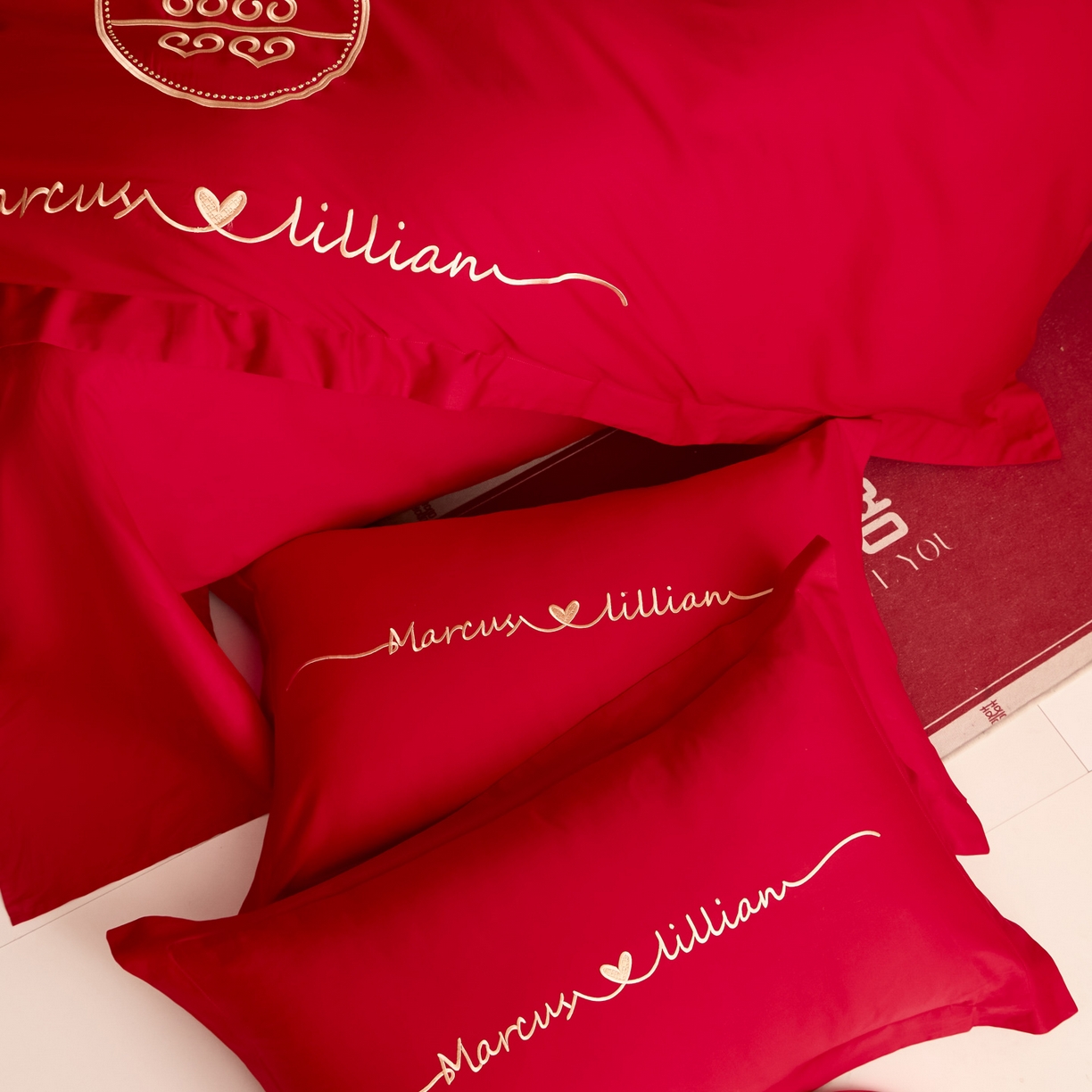 91家纺网 家纺一手货源 找家纺 东方合美（原：皇家传奇） 2025新款婚庆小红书化纤系列二 喜上加喜