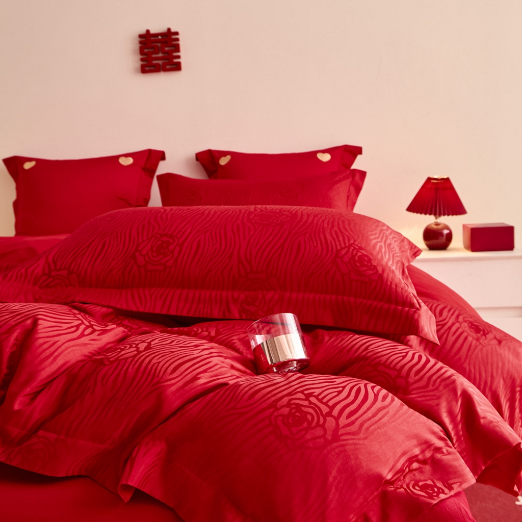 91家纺网 家纺一手货源 找家纺 东方合美（原：皇家传奇） 2025新款婚庆小红书化纤系列二 山茶花-提花