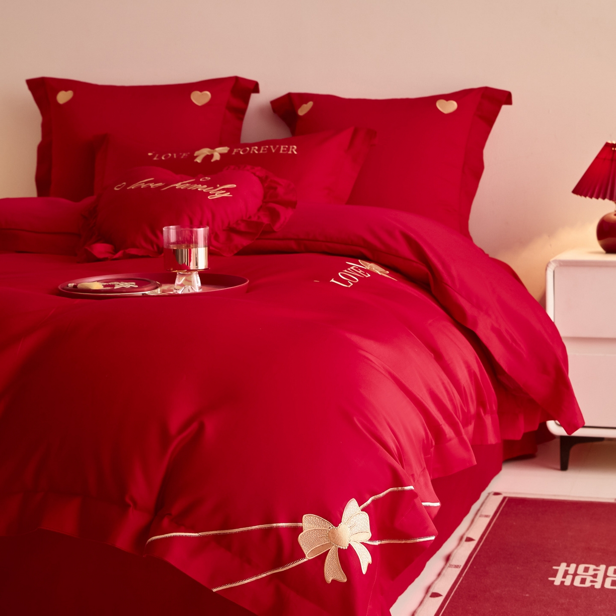 91家纺网 家纺一手货源 找家纺 东方合美（原：皇家传奇） 2025新款婚庆小红书化纤系列二 蝴蝶结