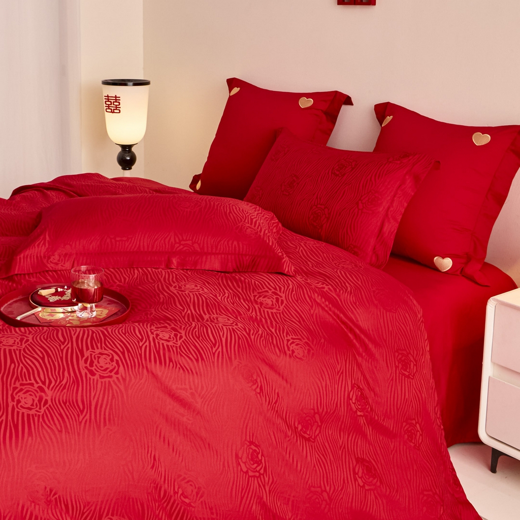 91家纺网 家纺一手货源 找家纺 东方合美（原：皇家传奇） 2025新款婚庆小红书化纤系列二 山茶花-提花