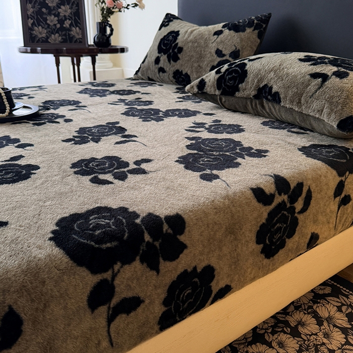 91家纺网 家纺一手货源 找家纺 绒世界 2025秋冬加厚兔绒床笠 兔绒床笠-绽放灰