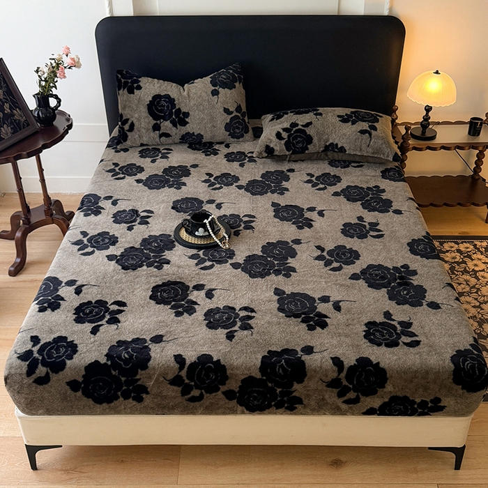 91家纺网 家纺一手货源 找家纺 绒世界 2025秋冬加厚兔绒床笠 兔绒床笠-绽放灰