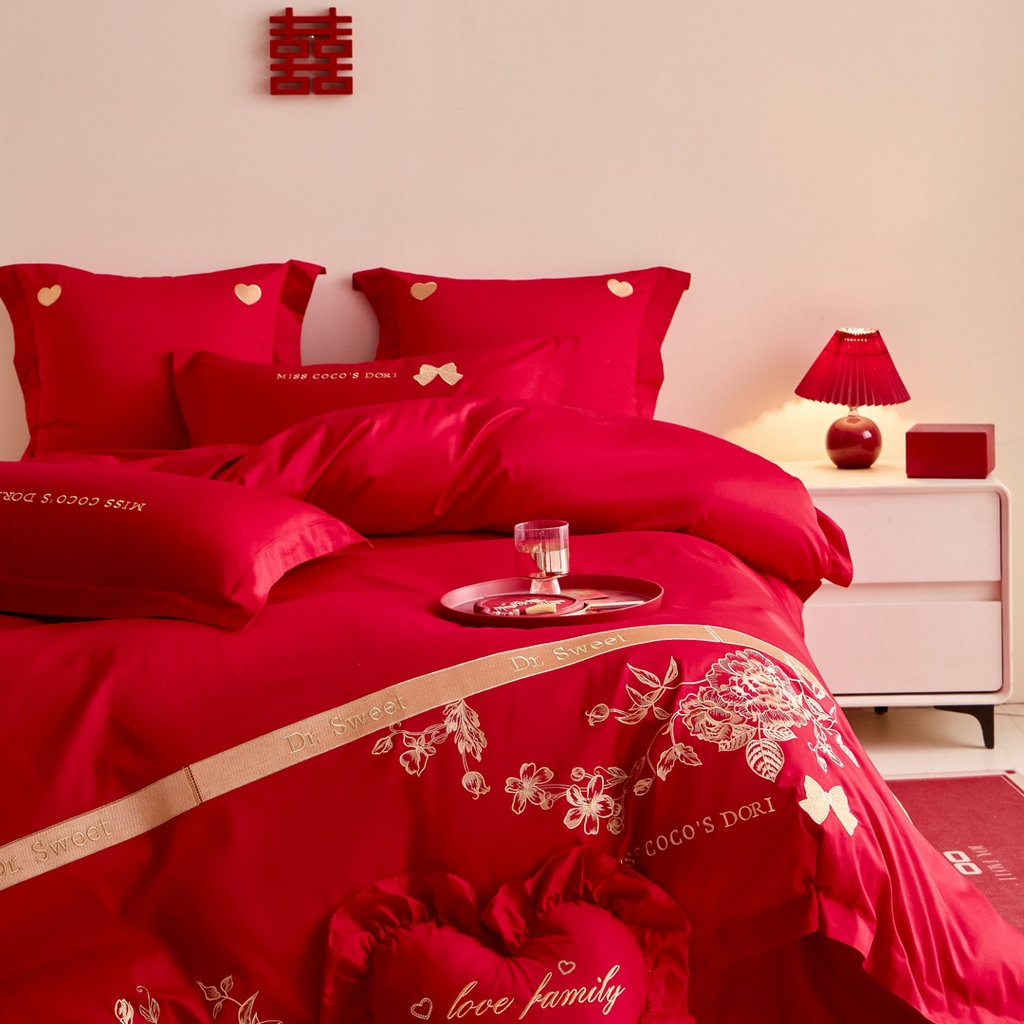 91家纺网 家纺一手货源 找家纺 东方合美（原：皇家传奇） 2025新款婚庆小红书化纤系列二 相爱-金