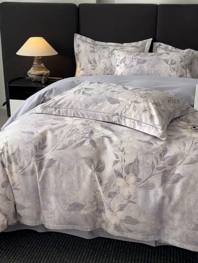 91家纺网 家纺一手货源 找家纺 海洋家纺 2025新款100%全棉磨毛数码印花四件套加厚全棉四件套-提供买家秀 琼枝 灰