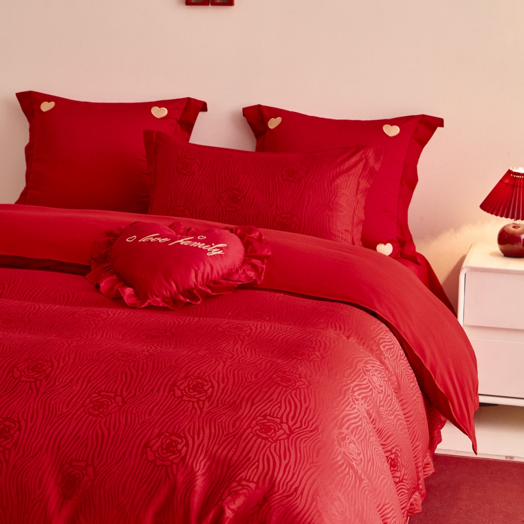 91家纺网 家纺一手货源 找家纺 东方合美（原：皇家传奇） 2025新款婚庆小红书化纤系列二 山茶花-提花