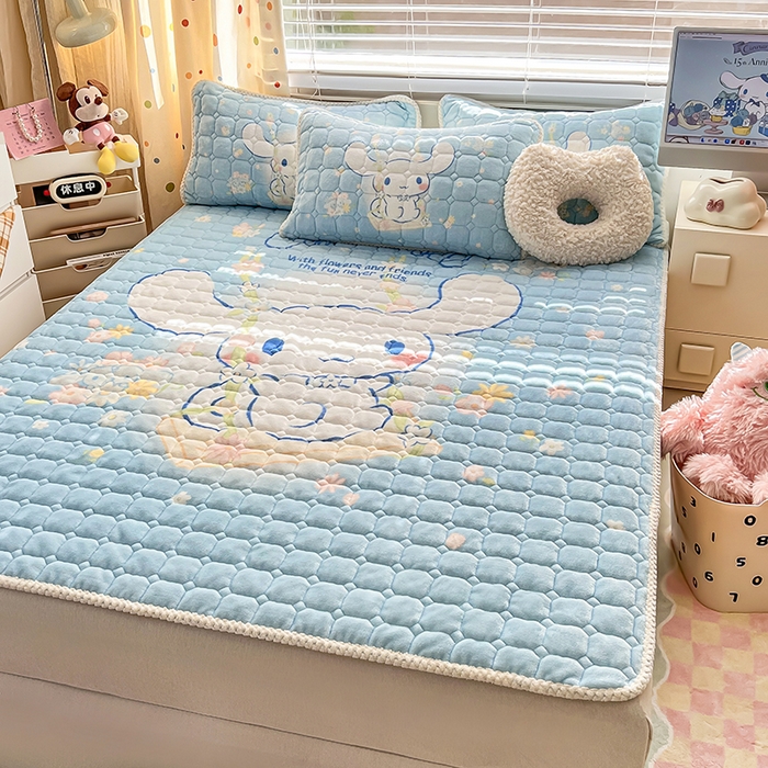 91家纺网 家纺一手货源 找家纺 徕米家居 2025新款牛奶绒加棉床盖品床盖单件单床盖 大版大耳狗