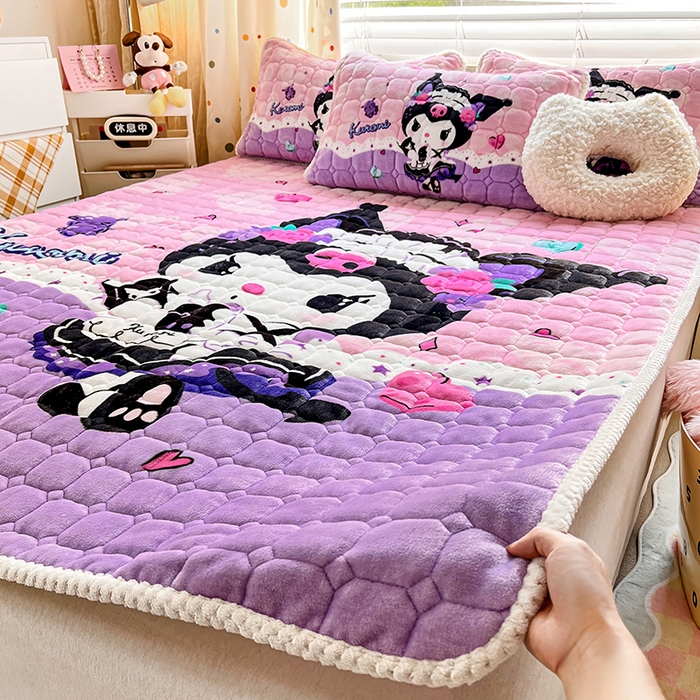 91家纺网 家纺一手货源 找家纺 徕米家居 2025新款牛奶绒加棉床盖品床盖单件单床盖 大版库洛米