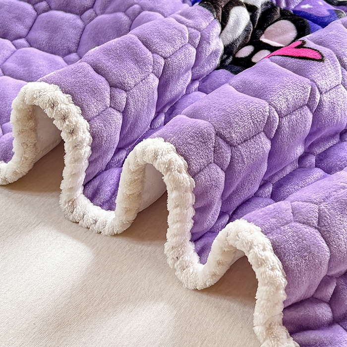 91家纺网 家纺一手货源 找家纺 徕米家居 2025新款牛奶绒加棉床盖品床盖单件单床盖 大版库洛米