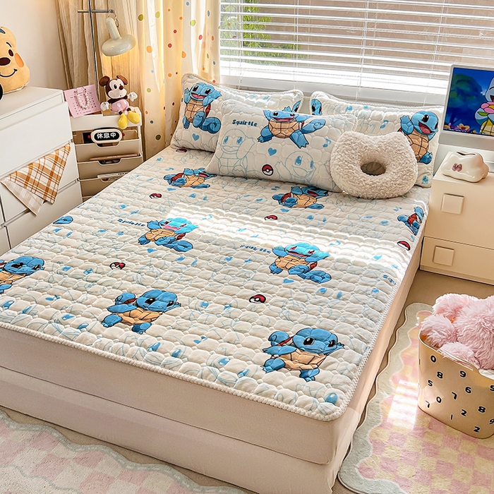 91家纺网 家纺一手货源 找家纺 徕米家居 2025新款牛奶绒加棉床盖品床盖单件单床盖 杰尼龟