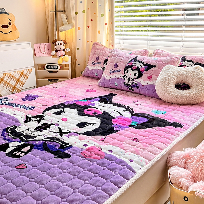 91家纺网 家纺一手货源 找家纺 徕米家居 2025新款牛奶绒加棉床盖品床盖单件单床盖 大版库洛米