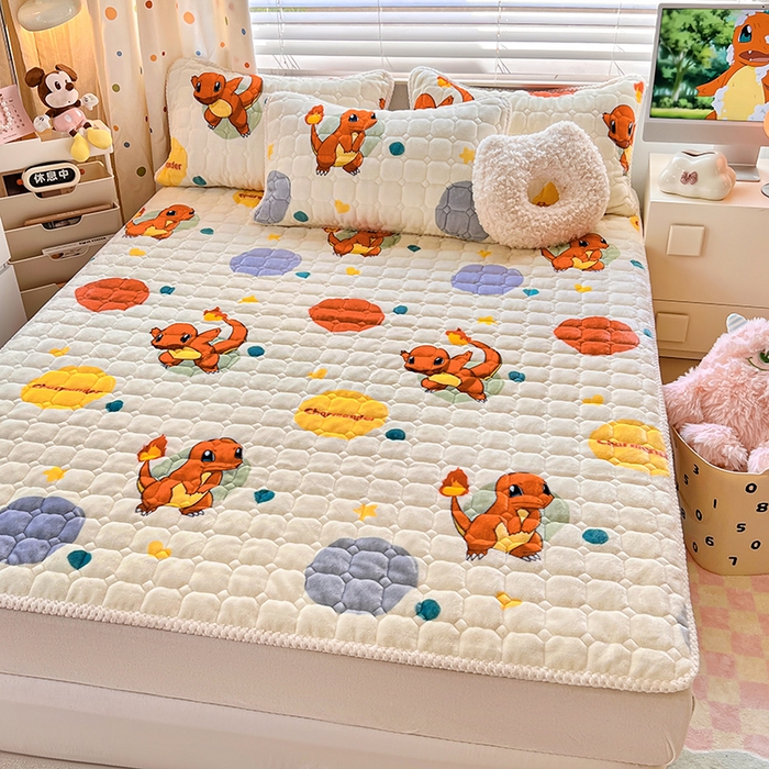 91家纺网 家纺一手货源 找家纺 徕米家居 2025新款牛奶绒加棉床盖品床盖单件单床盖 小火龙