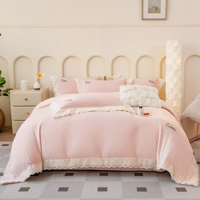 2025新款公主风雷斯花边刺绣牛奶绒四件套 少女风-少女粉