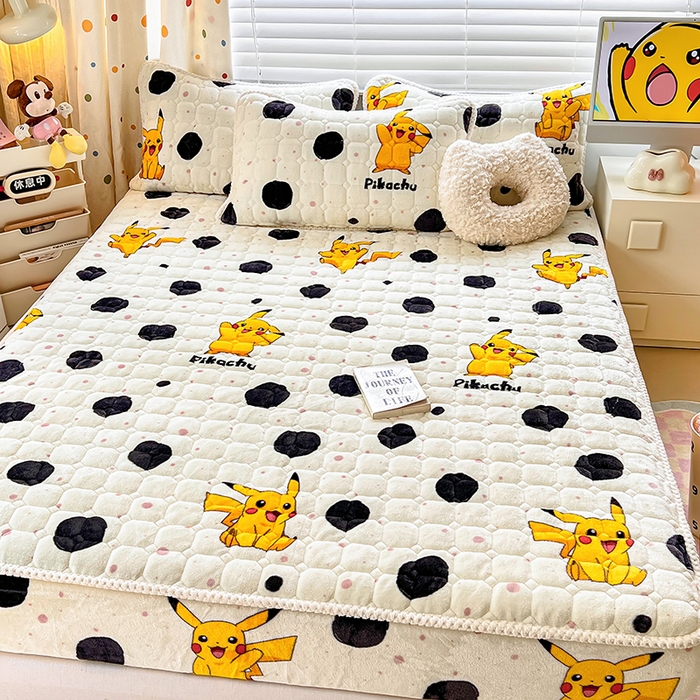 91家纺网 家纺一手货源 找家纺 徕米家居 2025新款牛奶绒加棉床笠单品床笠单件单床笠 波点皮卡丘