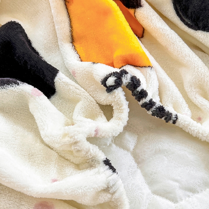 91家纺网 家纺一手货源 找家纺 徕米家居 2025新款牛奶绒加棉床笠单品床笠单件单床笠 波点皮卡丘