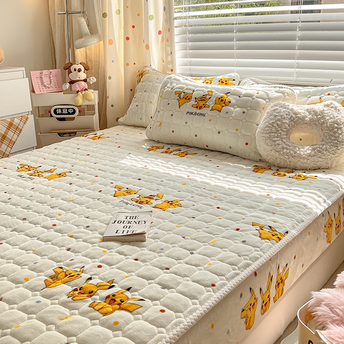 91家纺网 家纺一手货源 找家纺 徕米家居 2025新款牛奶绒加棉床笠单品床笠单件单床笠 皮卡丘伙伴