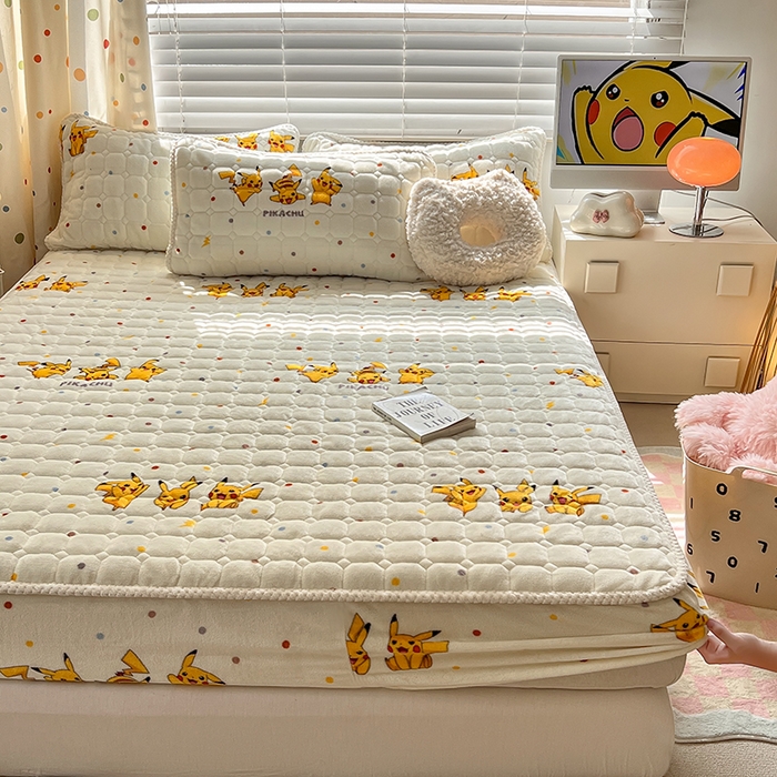 91家纺网 家纺一手货源 找家纺 徕米家居 2025新款牛奶绒加棉床笠单品床笠单件单床笠 皮卡丘伙伴