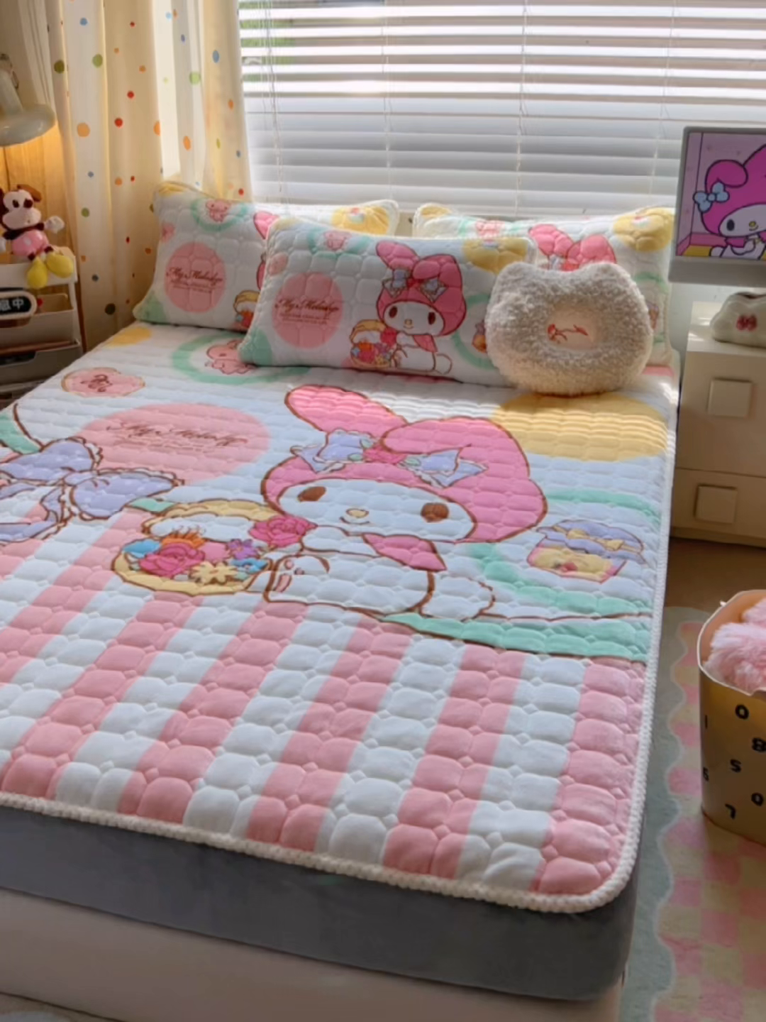 91家纺网 家纺一手货源 找家纺 徕米家居 2025新款牛奶绒加棉床笠单品床笠单件单床笠 大版美乐蒂