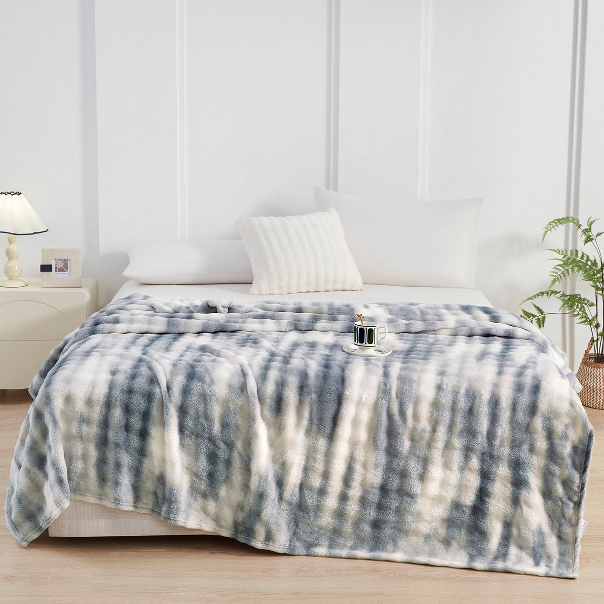 91家纺网 家纺一手货源 找家纺 （总）悦织湾家纺 2025新款仿兔毛绒托斯仿兔毛绒毛毯纯色印花牛奶绒休闲盖毯午睡小毯子