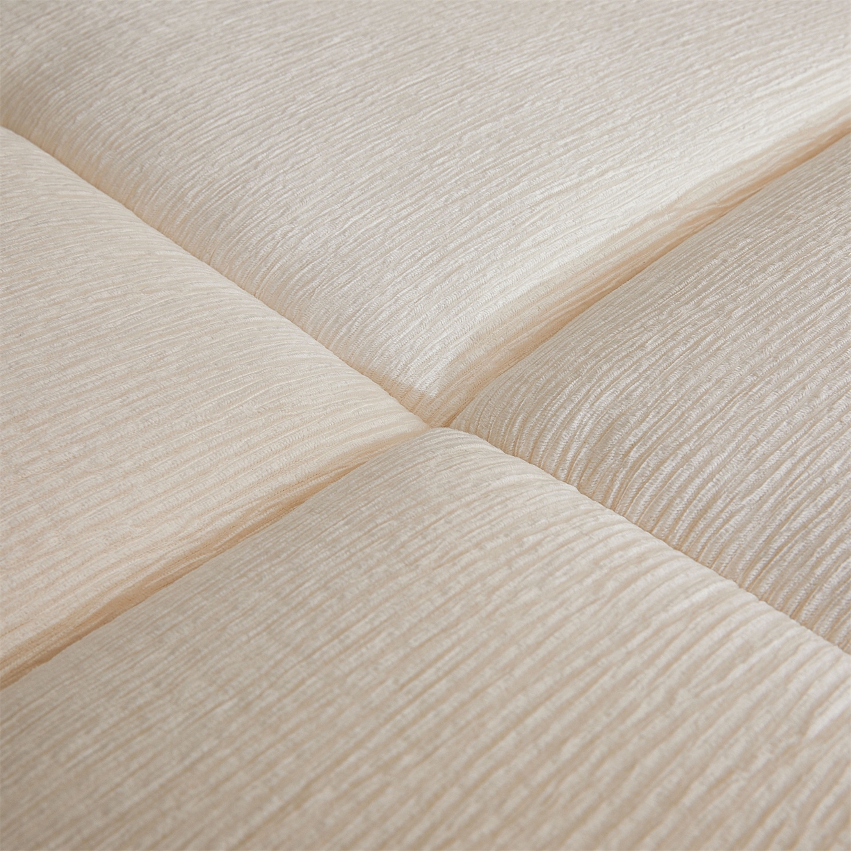 91家纺网 家纺一手货源 找家纺 （总）雯豆家纺 2025新款皱皱绒加厚款床垫床护垫保暖床褥子