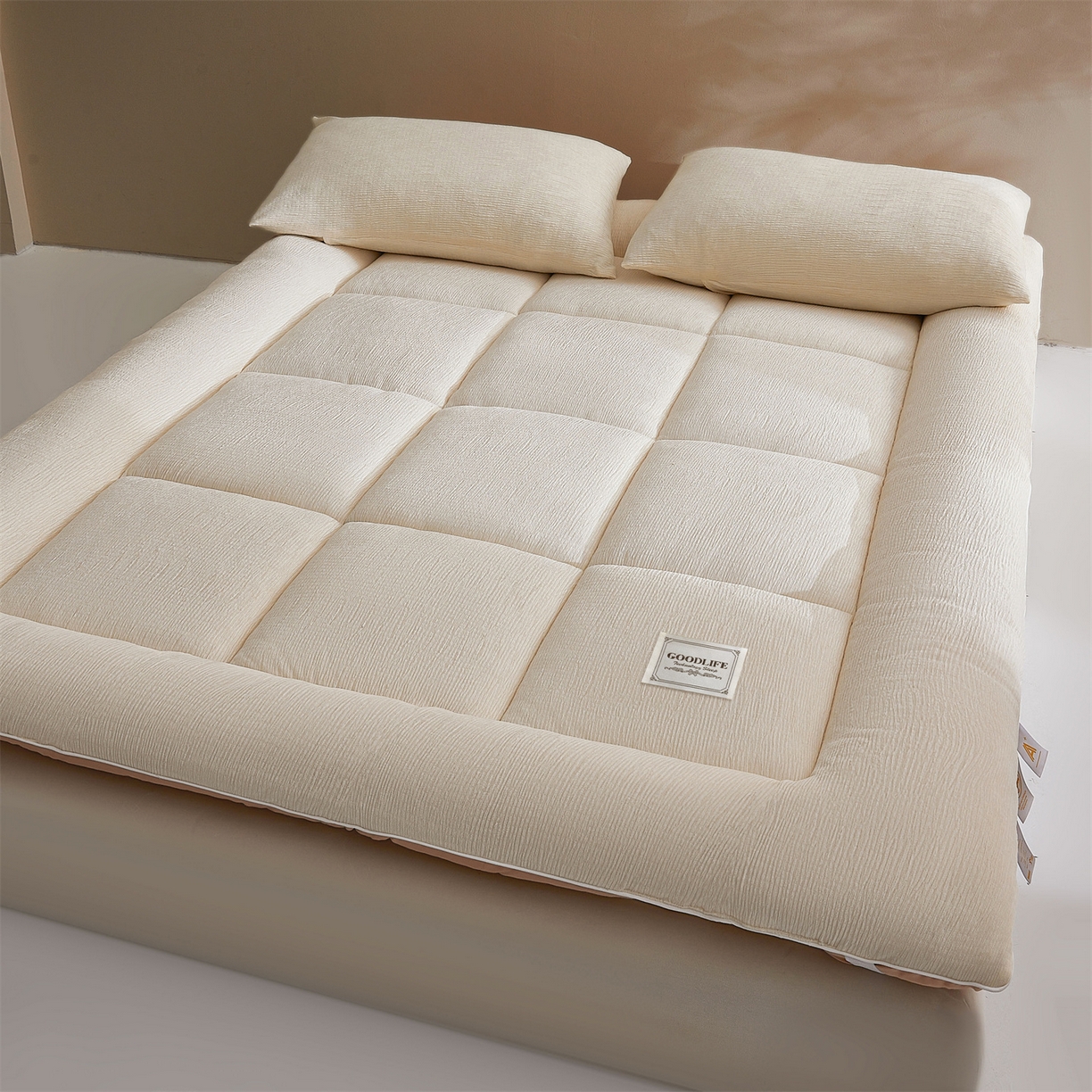 91家纺网 家纺一手货源 找家纺 （总）雯豆家纺 2025新款皱皱绒加厚款床垫床护垫保暖床褥子