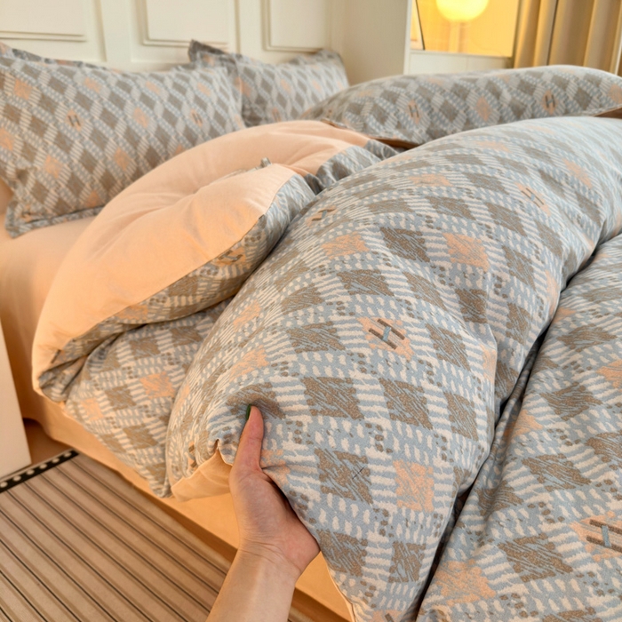 91家纺网 家纺一手货源 找家纺 典曼家纺 2025新款原棉加厚磨毛印花四件套 大都会