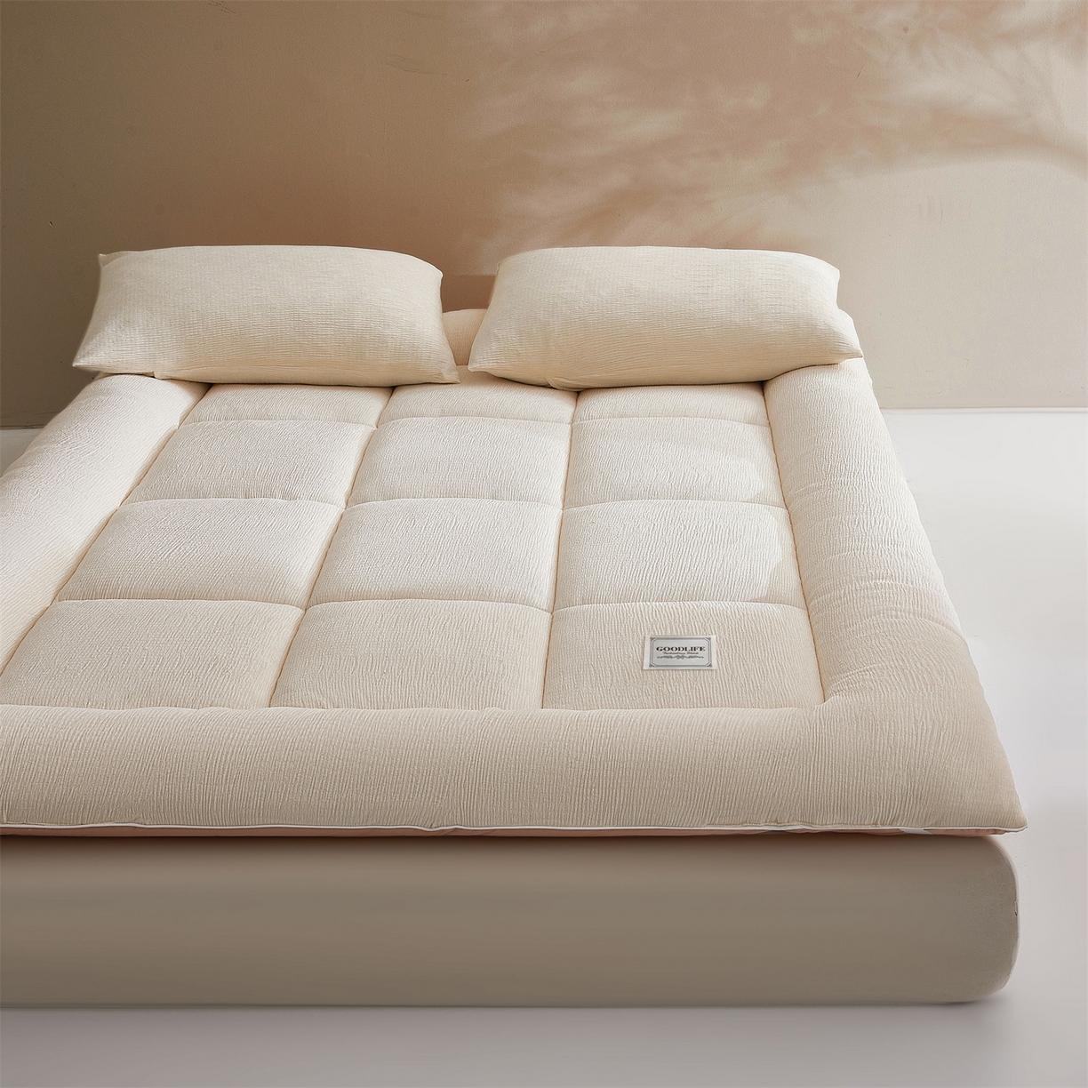 91家纺网 家纺一手货源 找家纺 （总）雯豆家纺 2025新款皱皱绒加厚款床垫床护垫保暖床褥子