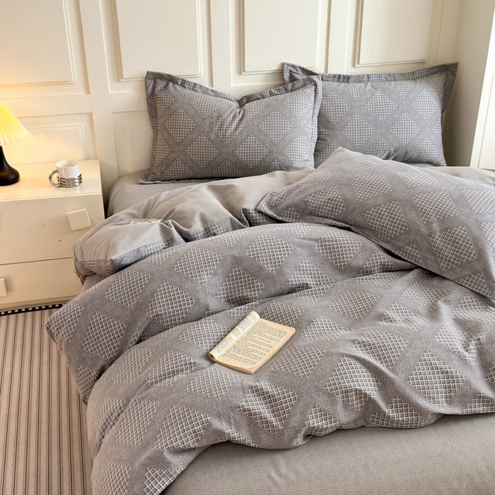 91家纺网 家纺一手货源 找家纺 典曼家纺 2025新款原棉加厚磨毛印花四件套 轻奢生活