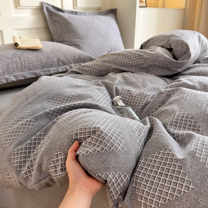 91家纺网 家纺一手货源 找家纺 典曼家纺 2025新款原棉加厚磨毛印花四件套 轻奢生活