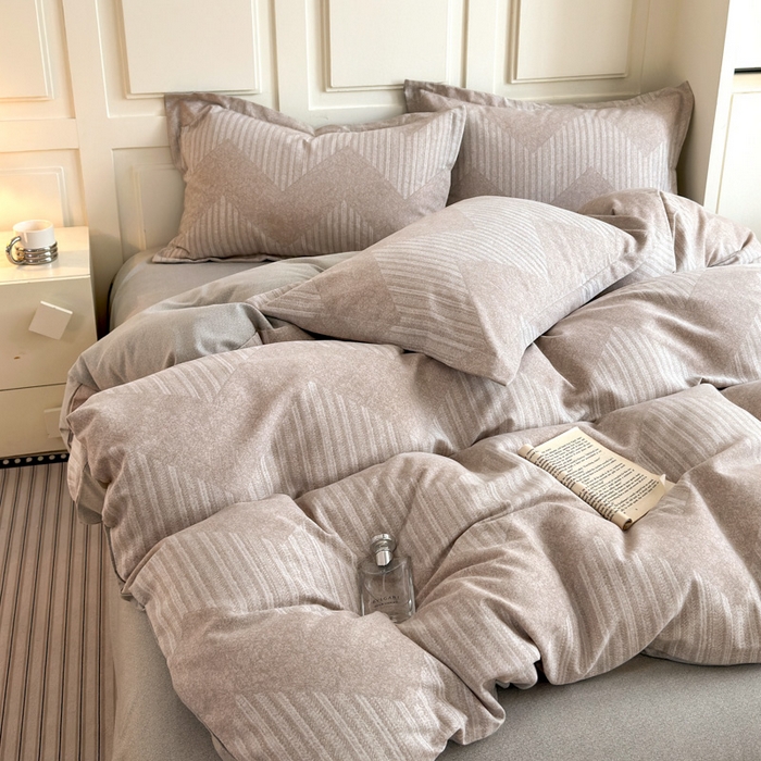 91家纺网 家纺一手货源 找家纺 典曼家纺 2025新款原棉加厚磨毛印花四件套 威斯丁