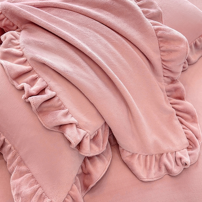 91家纺网 家纺一手货源 找家纺 2025新款蝴蝶结绣花牛奶绒四件套 蝴蝶结-少女粉