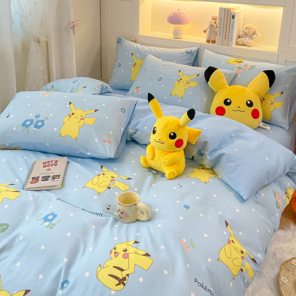 91家纺网 家纺一手货源 找家纺 博雅 2025新款宝可梦皮卡丘成人床正版授权全棉四件套 蓝色点点皮卡丘