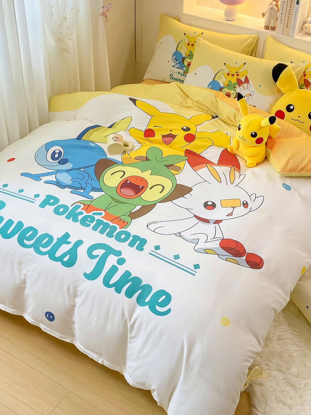 91家纺网 家纺一手货源 找家纺 博雅 2025新款宝可梦皮卡丘成人床正版授权全棉四件套 皮卡丘家族