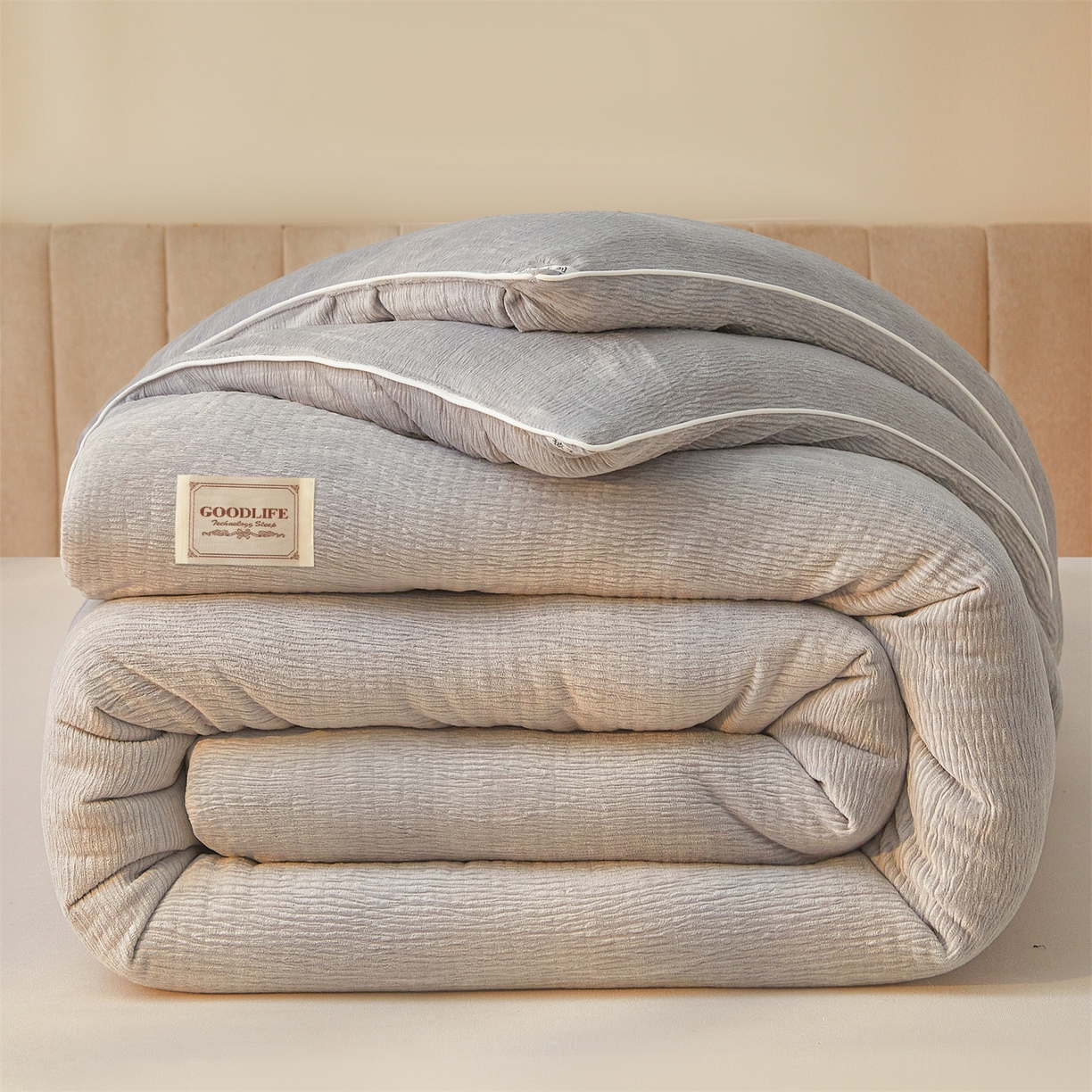 91家纺网 家纺一手货源 找家纺 雯豆家纺 2025秋冬新款加厚皱皱绒被子冬被高档被芯双人单人被子 皱皱绒冬被-高级灰