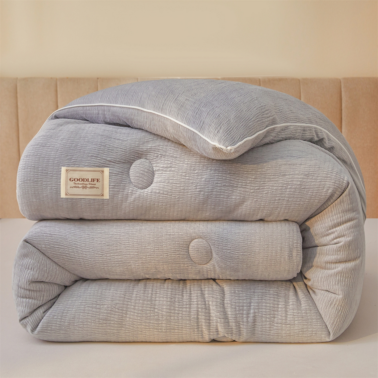 91家纺网 家纺一手货源 找家纺 雯豆家纺 2025秋冬新款加厚皱皱绒被子冬被高档被芯双人单人被子 皱皱绒冬被-高级灰