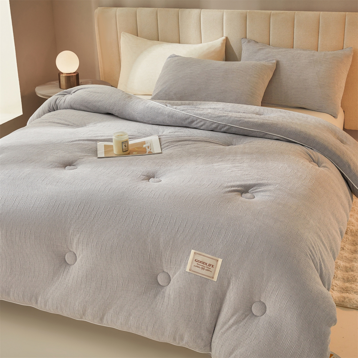 91家纺网 家纺一手货源 找家纺 雯豆家纺 2025秋冬新款加厚皱皱绒被子冬被高档被芯双人单人被子 皱皱绒冬被-高级灰