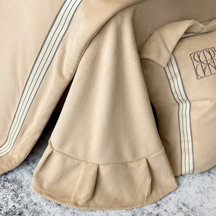 91家纺网 家纺一手货源 找家纺 席之家 席之家 2025新款280克全消光刺绣牛奶绒四件套 艺术空间-卡其玉