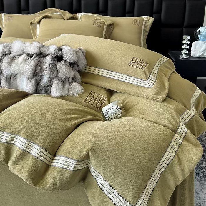 91家纺网 家纺一手货源 找家纺 席之家 席之家 2025新款280克全消光刺绣牛奶绒四件套 艺术空间-青柠绿