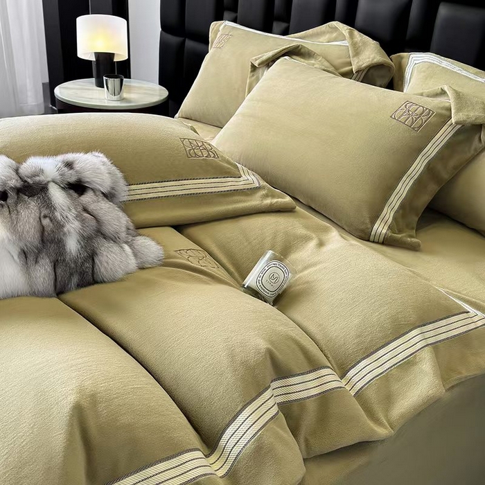 91家纺网 家纺一手货源 找家纺 席之家 席之家 2025新款280克全消光刺绣牛奶绒四件套 艺术空间-青柠绿