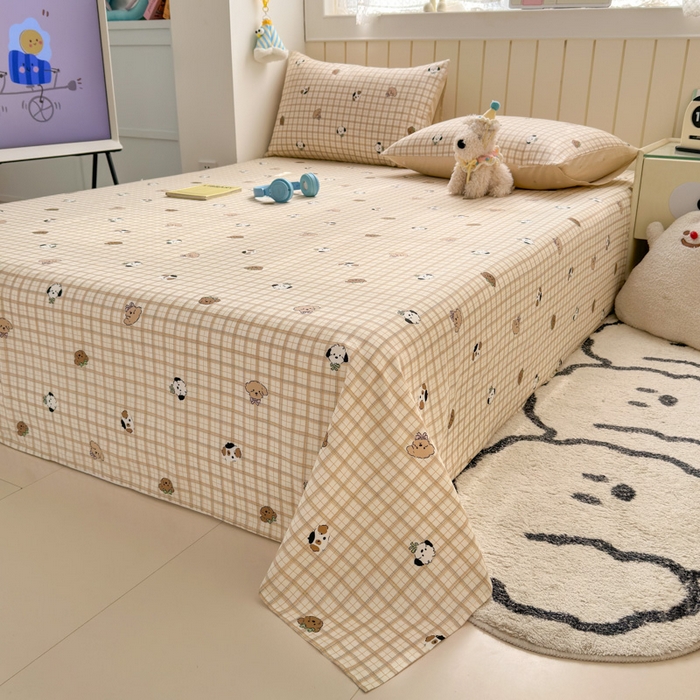 91家纺网 家纺一手货源 找家纺 典曼家纺 2025新款40支学生季卡通印花床单单床单床单单件 曲奇小狗