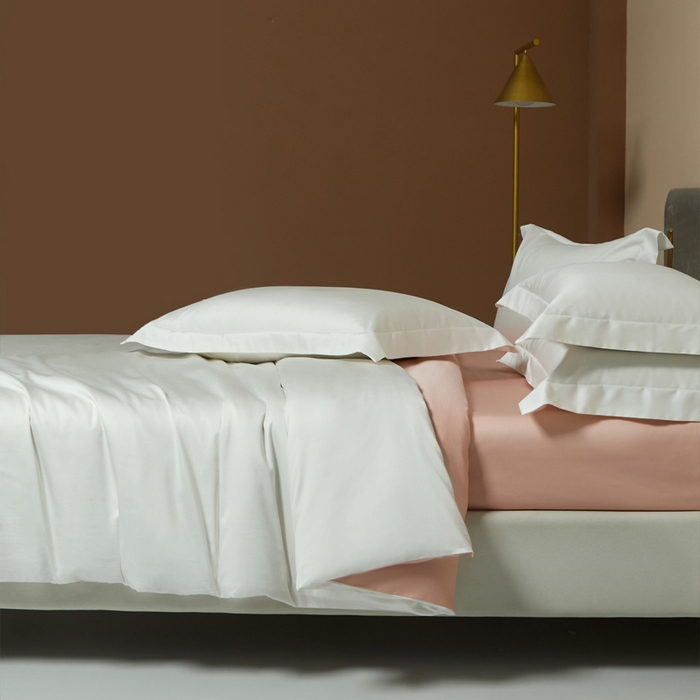 91家纺网 家纺一手货源 找家纺 柔觉家纺 柔系列A类100支单品被套 纯洁白-粉豆沙