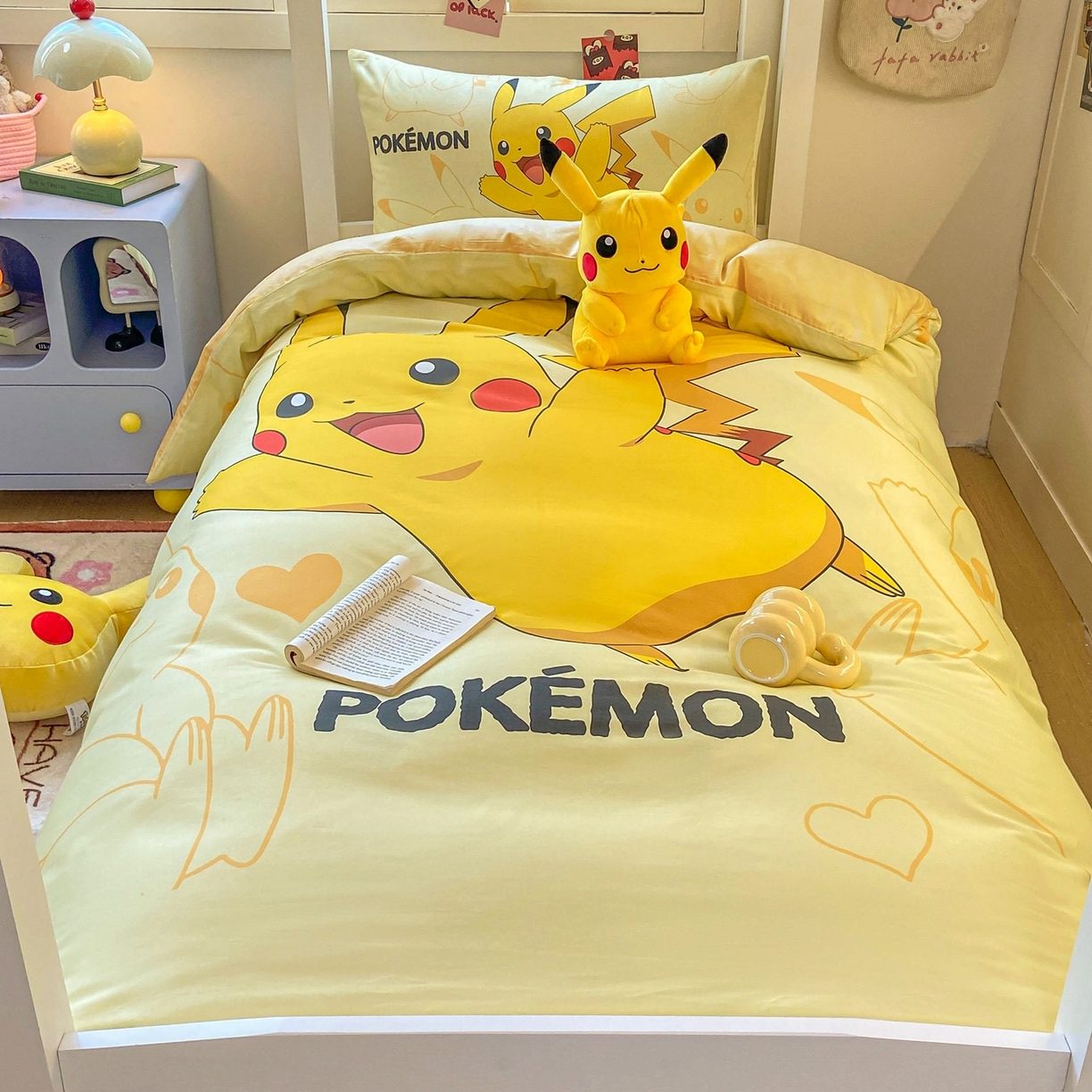91家纺网 家纺一手货源 找家纺 博雅 2025新款宝可梦皮卡丘正版授权上下铺套件 开心皮卡丘
