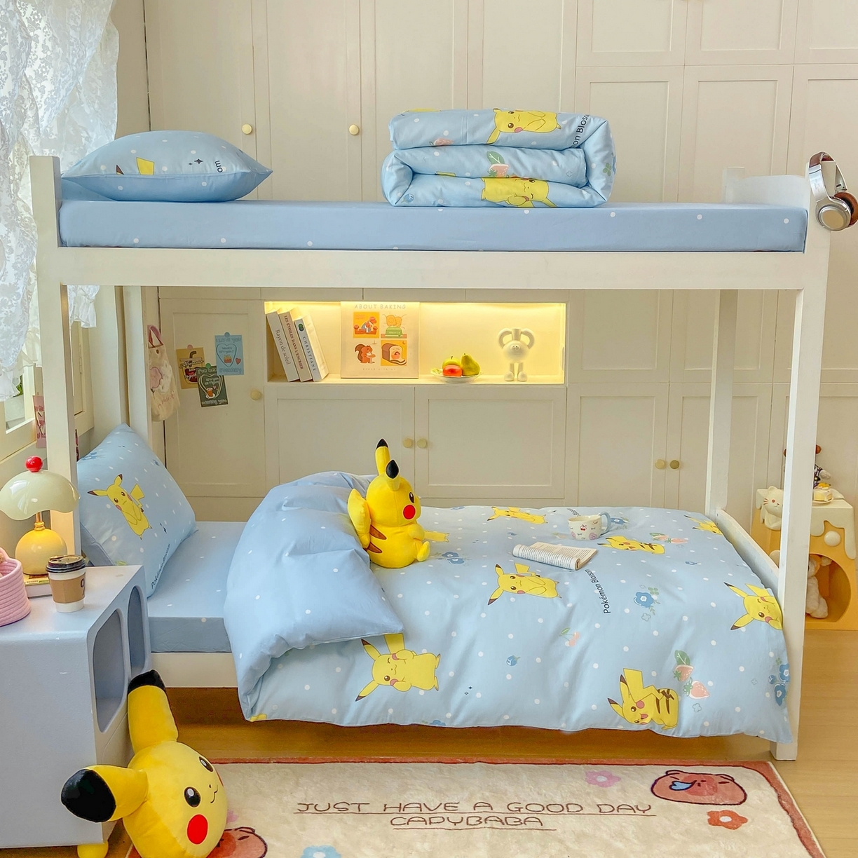 91家纺网 家纺一手货源 找家纺 博雅 2025新款宝可梦皮卡丘正版授权上下铺套件 蓝色点点皮卡丘