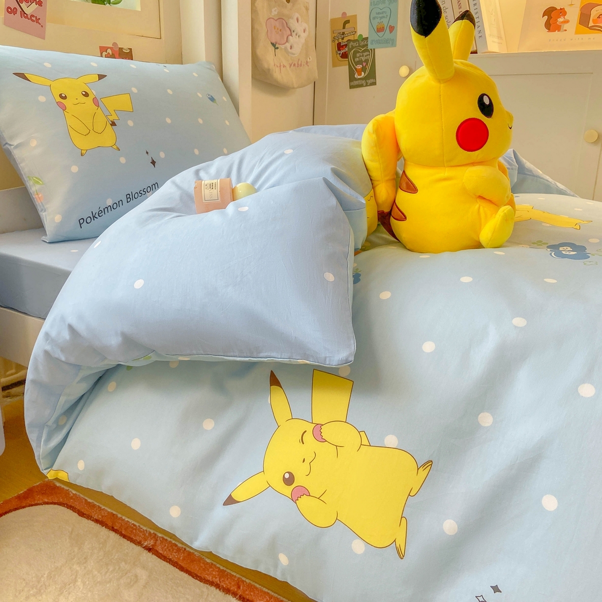 91家纺网 家纺一手货源 找家纺 博雅 2025新款宝可梦皮卡丘正版授权上下铺套件 蓝色点点皮卡丘