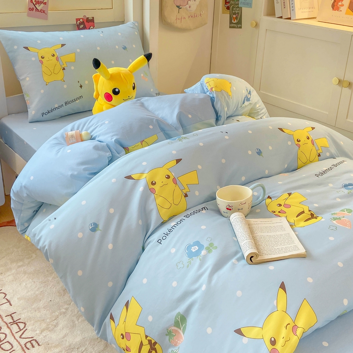 91家纺网 家纺一手货源 找家纺 博雅 2025新款宝可梦皮卡丘正版授权上下铺套件 蓝色点点皮卡丘