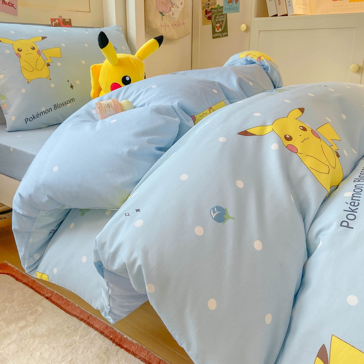 91家纺网 家纺一手货源 找家纺 博雅 2025新款宝可梦皮卡丘正版授权上下铺套件 蓝色点点皮卡丘