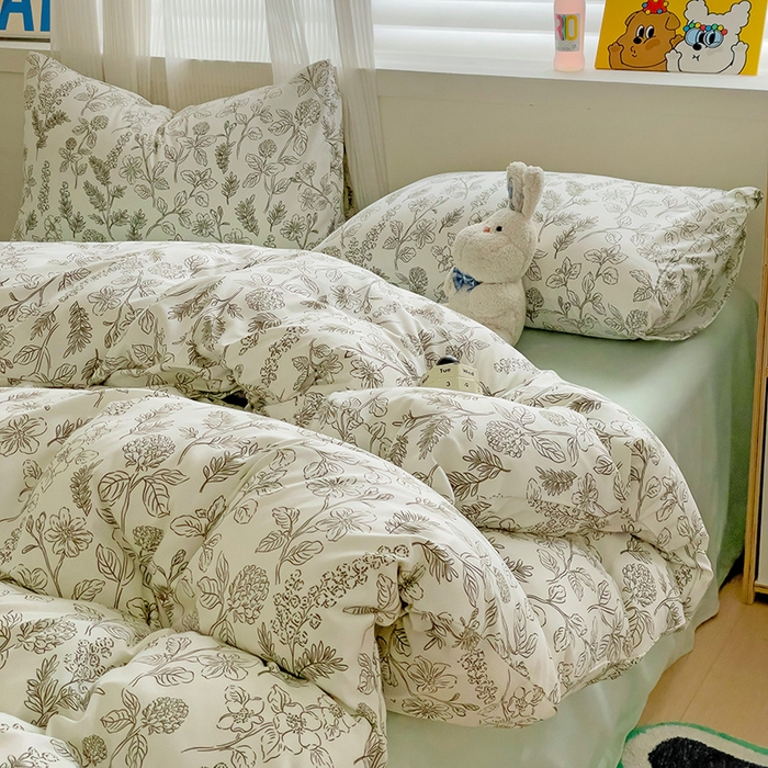 91家纺网 家纺一手货源 找家纺 2025开学季新款学生宿舍三件套被套小清新卡通超柔水洗云朵棉四件套 绿色心情