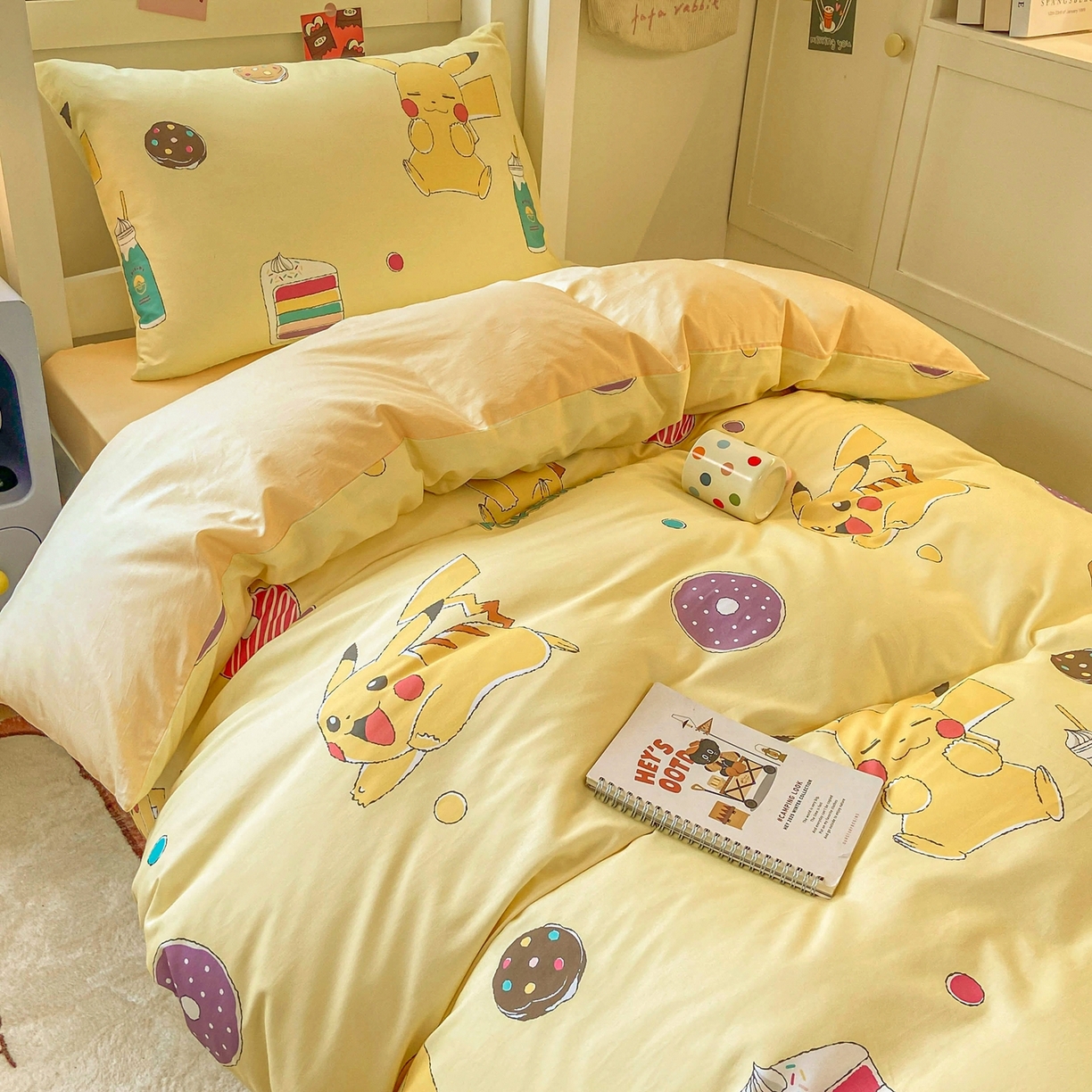 91家纺网 家纺一手货源 找家纺 博雅 2025新款宝可梦皮卡丘正版授权上下铺套件 零食皮卡丘