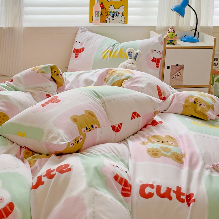 91家纺网 家纺一手货源 找家纺 2025开学季新款学生宿舍三件套被套小清新卡通超柔水洗云朵棉四件套 圣诞小伙伴